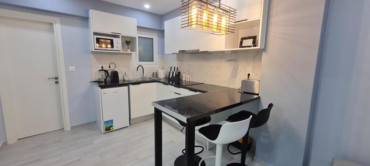 Cozy Apartment With Garden Near Town Center, Fully Renovated. Athens Exterior photo