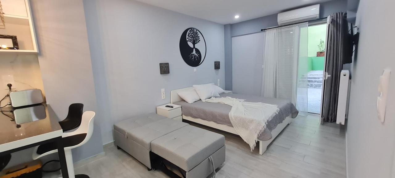 Cozy Apartment With Garden Near Town Center, Fully Renovated. Athens Exterior photo